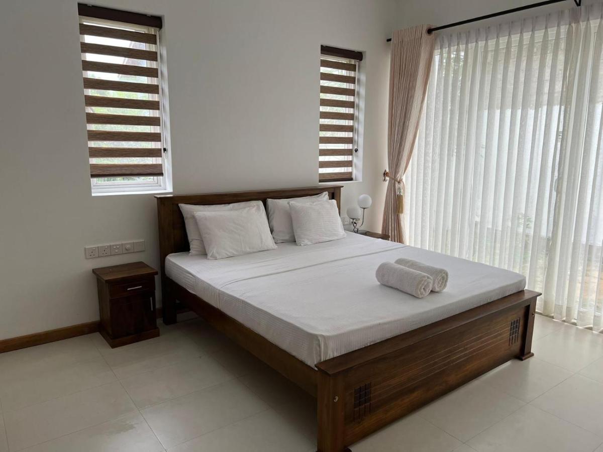 Silina Airport Transit Hotel & Residence Katunayaka Exterior photo