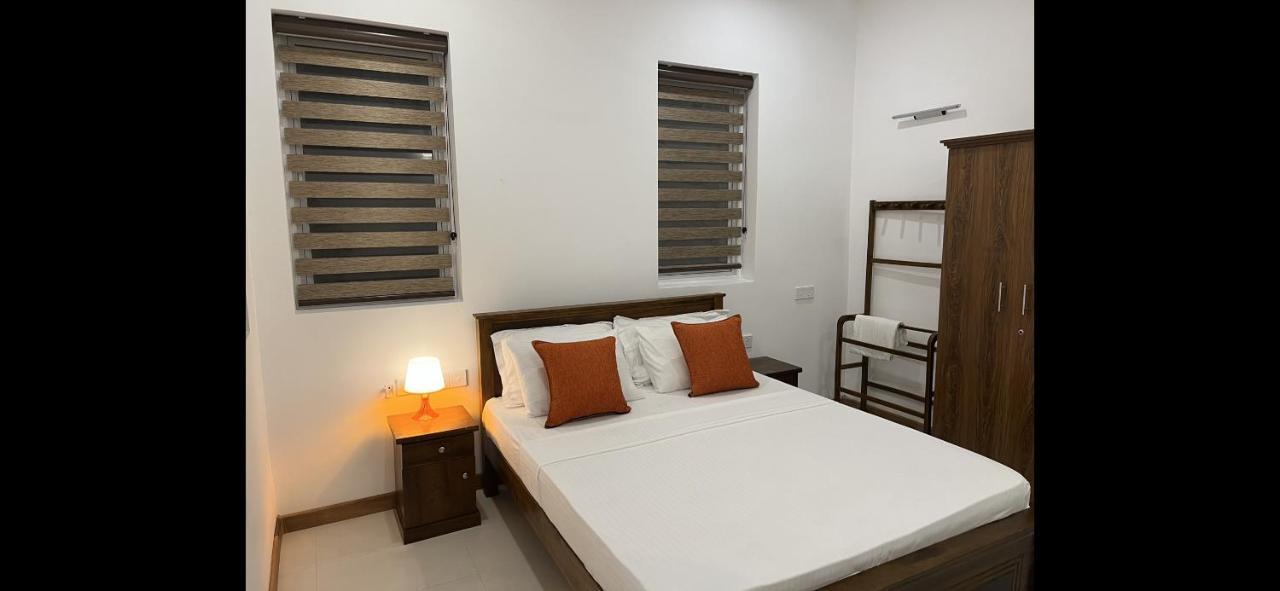 Silina Airport Transit Hotel & Residence Katunayaka Exterior photo