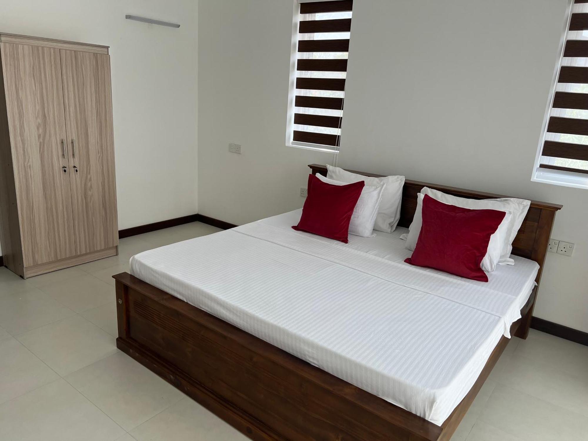 Silina Airport Transit Hotel & Residence Katunayaka Exterior photo