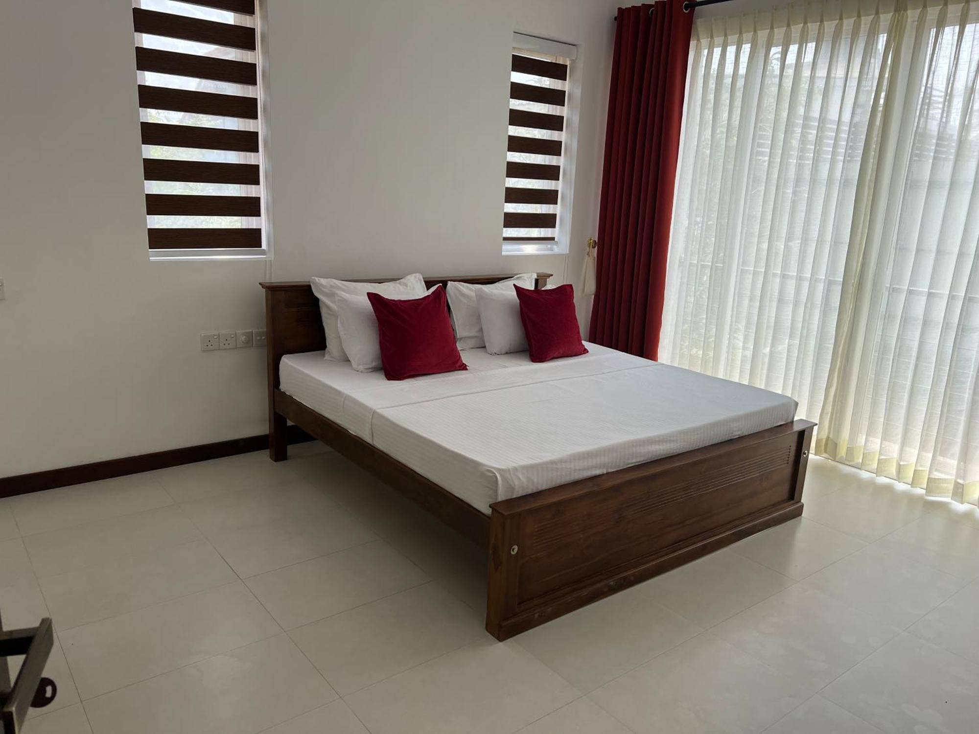Silina Airport Transit Hotel & Residence Katunayaka Exterior photo