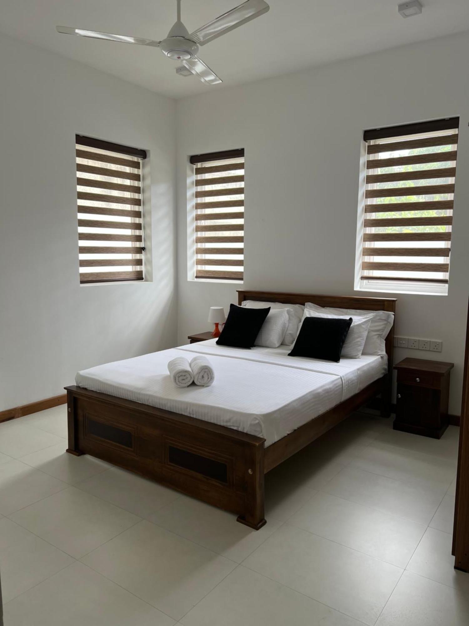 Silina Airport Transit Hotel & Residence Katunayaka Exterior photo